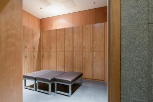 gym with steam room